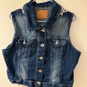Amethyst Jeans Blue Denim Vest